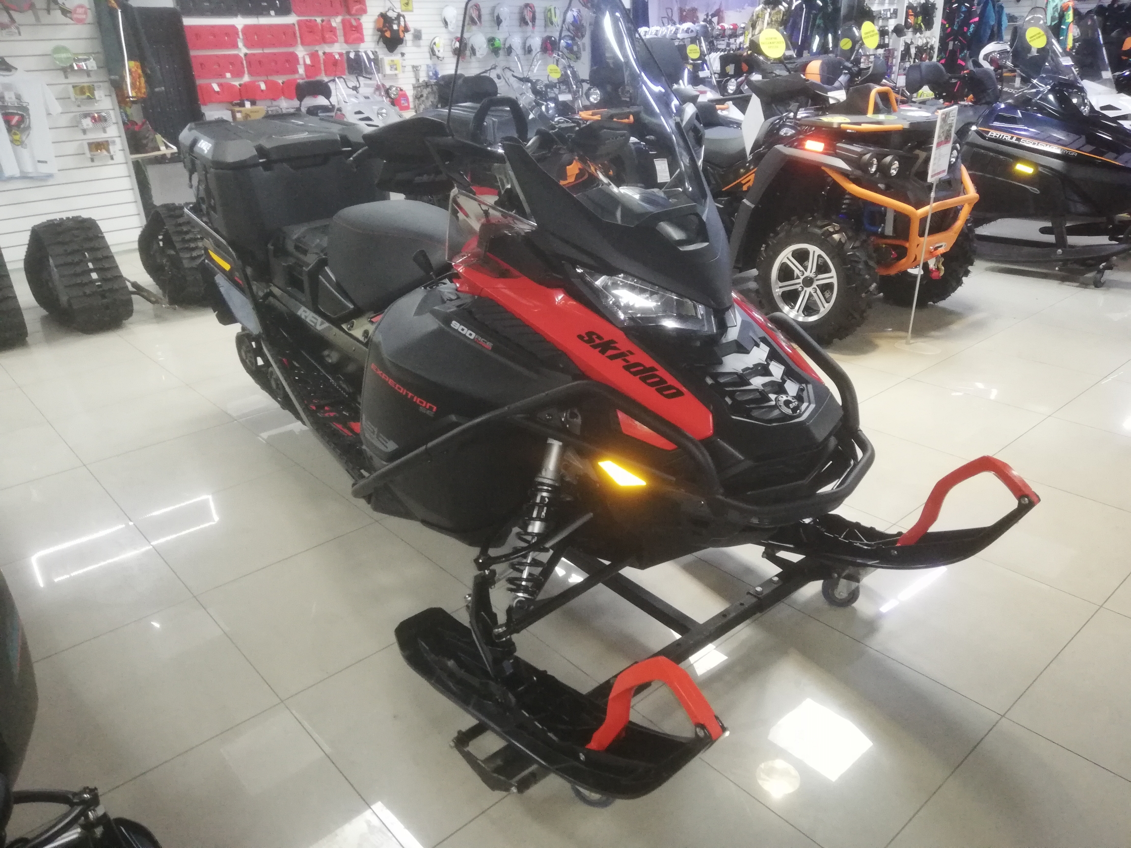 Ski doo expedition 900 ace