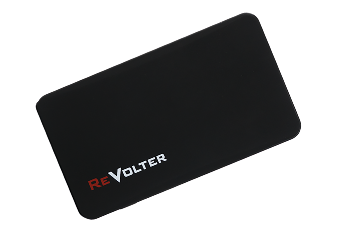 Мобильный многоцелевой источник питания revolter quasar g33 с функцией стартера
